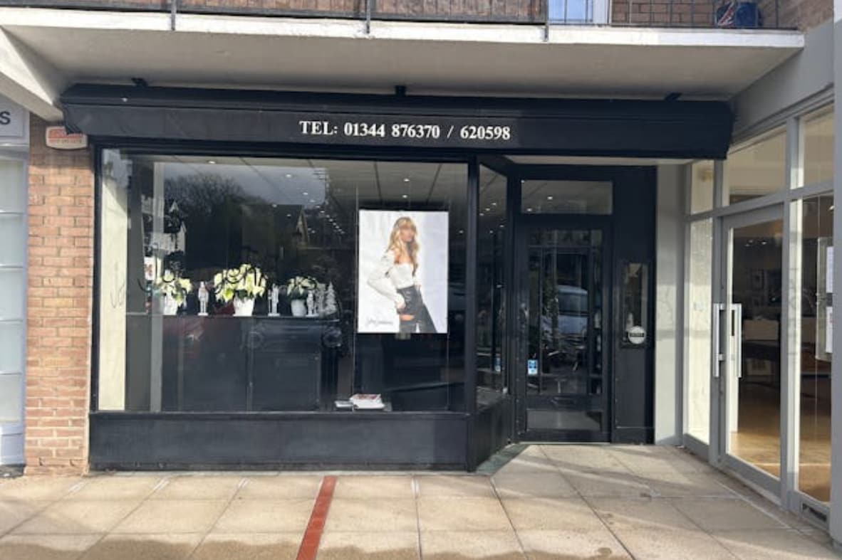 53-79 Chobham Rd, Sunninghill à louer Photo de l’immeuble– Image 1 sur 6