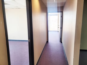 415 E Airport Fwy, Irving, TX à vendre Photo intérieure– Image 2 sur 11