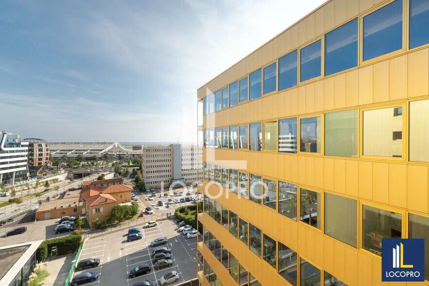 6 Chemin De L'arénas, Nice à louer - Photo de l’immeuble – Image 2 sur 9