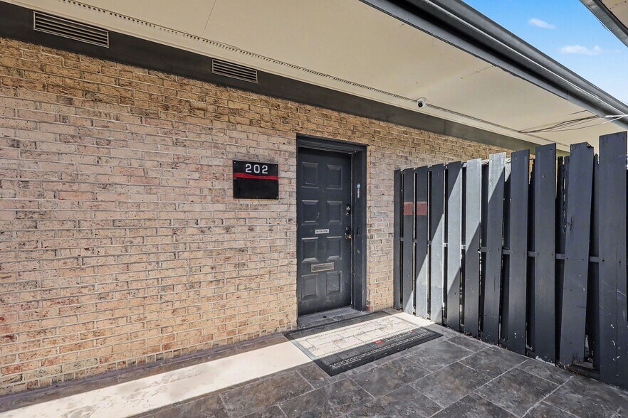 10875 Main St, Fairfax, VA à vendre - Photo de l’immeuble – Image 1 sur 10