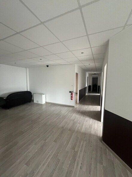 Bureau dans La Rochelle à louer - Photo intérieure – Image 3 sur 6