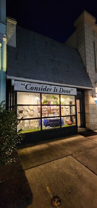 Plus de détails pour 7806 Old Georgetown Rd, Bethesda, MD - Local commercial à louer