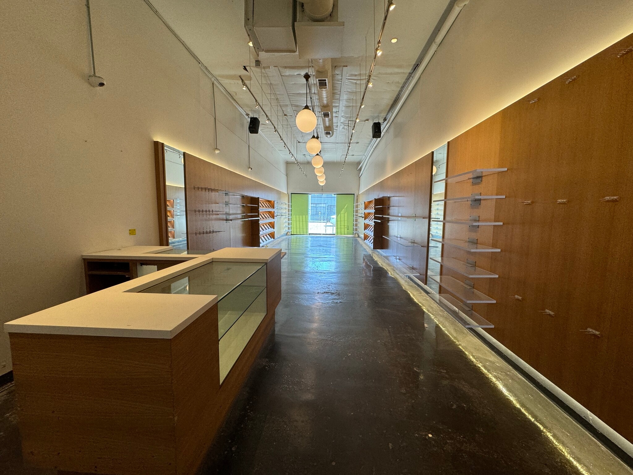 449-451 N Fairfax Ave, Los Angeles, CA à louer Photo principale– Image 1 sur 13