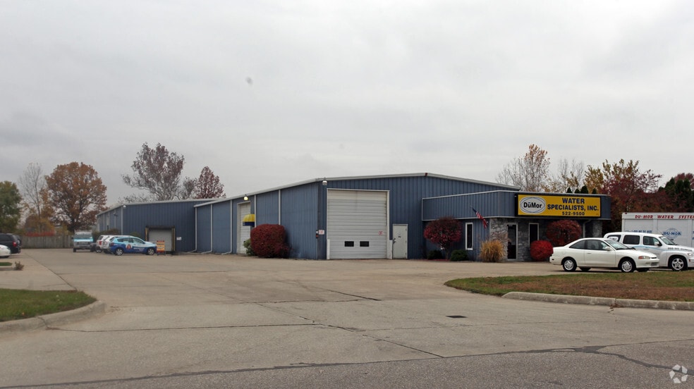 4405 Wyland Dr, Elkhart, IN à louer - Photo principale – Image 1 sur 6