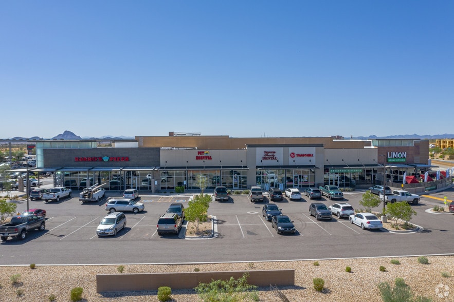 2800 W Dove Valley Rd, Phoenix, AZ à louer - Photo de l’immeuble – Image 3 sur 8