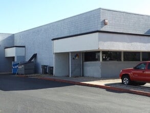 149 Granada Dr, San Luis Obispo, CA à louer Photo de l’immeuble– Image 2 sur 5