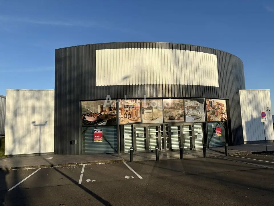 Local commercial dans Vendenheim à louer Photo de l’immeuble– Image 1 sur 12