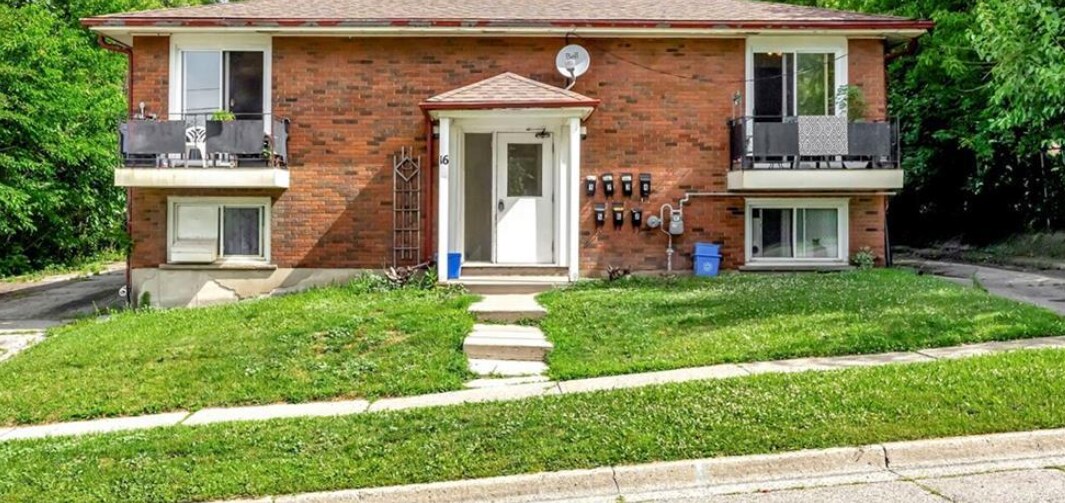 16 East Ave, Brantford, ON à vendre Photo principale– Image 1 sur 3
