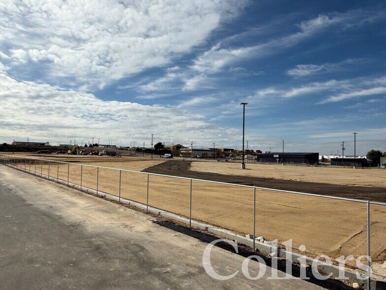 4620 S. Apple St., Boise, ID à louer - Photo de l’immeuble – Image 2 sur 12