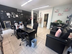 2345 N Major Ave, Chicago, IL à louer Photo intérieure– Image 2 sur 5