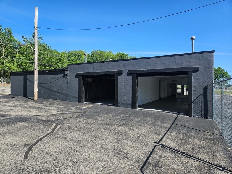 5290 N. C.R. 25A, Piqua, OH à vendre - Photo de l’immeuble – Image 3 sur 8