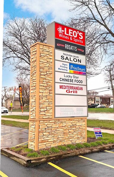 3010-3054 W Hobson Rd, Woodridge, IL à louer - Photo de l’immeuble – Image 3 sur 6