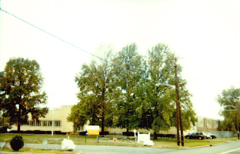 69 Wesley St, South Hackensack, NJ à louer - Photo de l’immeuble – Image 2 sur 8