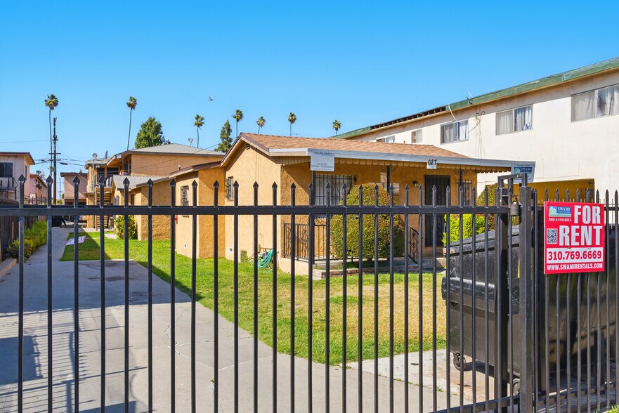 627 W 82nd St, Los Angeles, CA à vendre - Photo de l’immeuble – Image 3 sur 10