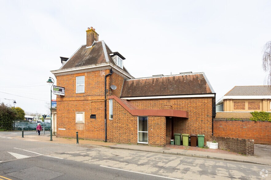 Station Rd, Paddock Wood à louer - Photo de l’immeuble – Image 2 sur 8