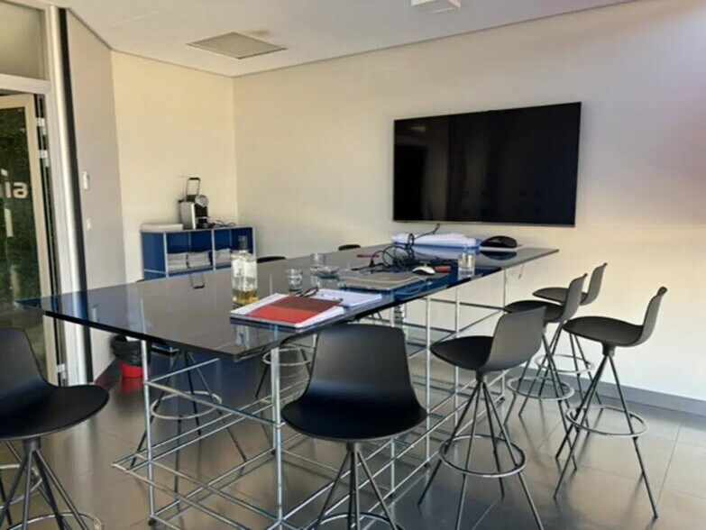 Bureau dans Caluire-et-Cuire à vendre - Photo de l’immeuble – Image 2 sur 13