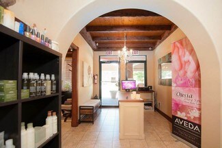 Plus de détails pour 7-3185 Centrale Via, Kelowna, BC - Local commercial à vendre