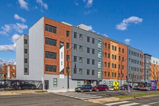 Plus de détails pour 1122 Bladensburg Rd NE, Washington, DC - Logement à vendre