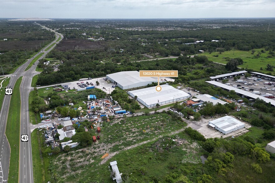 12620 S US Hwy 41, Gibsonton, FL à louer - Photo de l’immeuble – Image 2 sur 12
