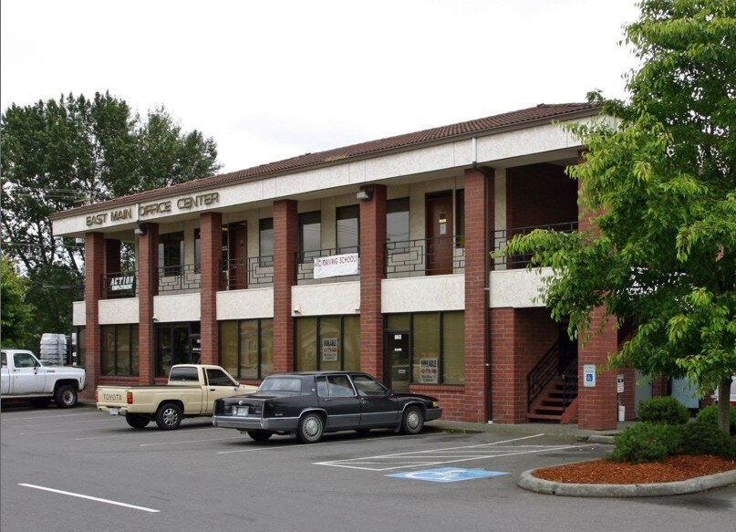 1412-1430 E Main Ave, Puyallup, WA à louer - Photo de l’immeuble – Image 2 sur 3