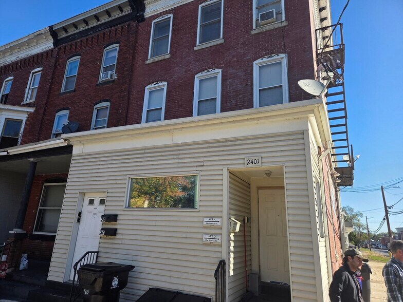 2401 N 6th St, Harrisburg, PA à vendre - Photo de l’immeuble – Image 2 sur 17
