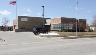 Plus de détails pour 3626 S 149th St, Omaha, NE - Bureau à vendre