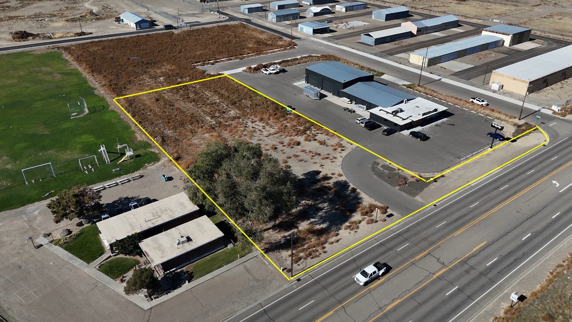 833 SW 30th St, Ontario, OR à vendre Photo de l’immeuble– Image 1 sur 3