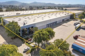 Plus de détails pour 10837 Commerce Way, Fontana, CA - Industriel/Logistique à louer
