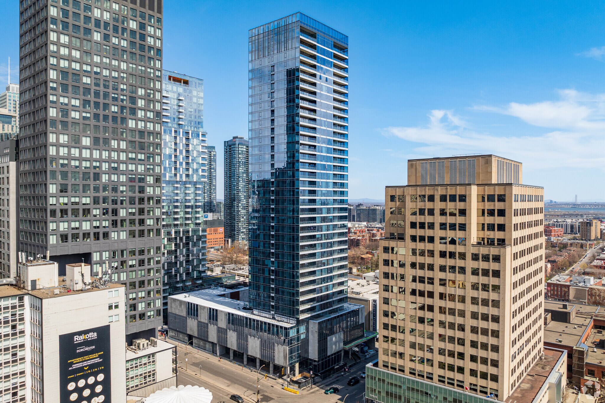 1500 Boul René-Lévesque O, Montréal, QC à louer Photo de l’immeuble– Image 1 sur 7