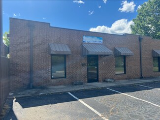 Plus de détails pour 203 E Lexington Ave, High Point, NC - Local commercial à louer