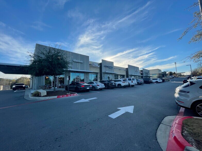 15501 W 71 Hwy, Bee Cave, TX à louer - Photo de l’immeuble – Image 1 sur 18