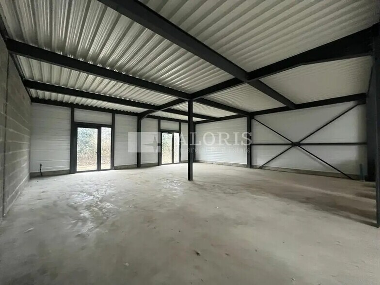 161 Allée Des Peupliers, Trévoux à louer - Photo de l’immeuble – Image 2 sur 10