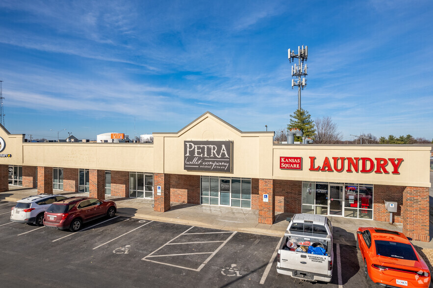 1711 W Battlefield St, Springfield, MO à louer - Photo de l’immeuble – Image 2 sur 6