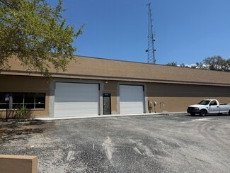 Plus de détails pour 1091 Progress Ct, Palm Harbor, FL - Industriel/Logistique à louer