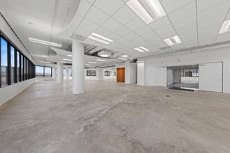 18100 Von Karman Ave, Irvine, CA à louer Photo intérieure– Image 2 sur 14