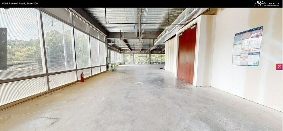5009 Roswell Rd, Atlanta, GA à louer - Photo de l’immeuble – Image 3 sur 27