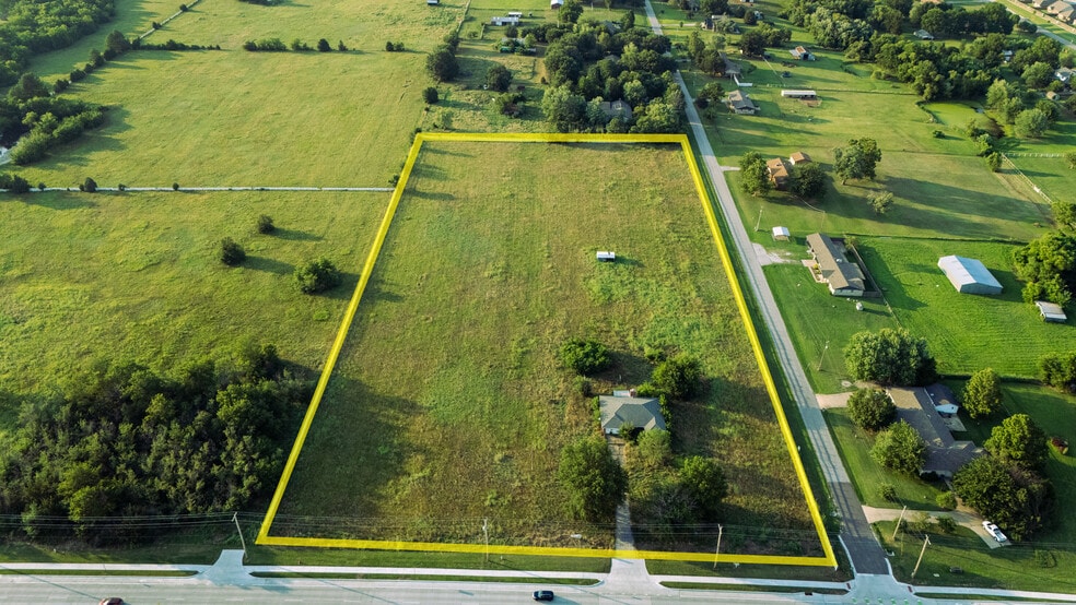 12525 E 116th St, Collinsville, OK à vendre - Photo de l’immeuble – Image 3 sur 16