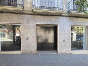 Local commercial dans Manresa, Barcelona à louer Photo de la construction– Image 2 sur 13