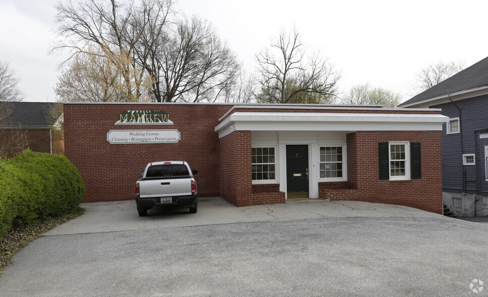 7 Bradshaw St, Greenville, SC à louer - Photo principale – Image 1 sur 7