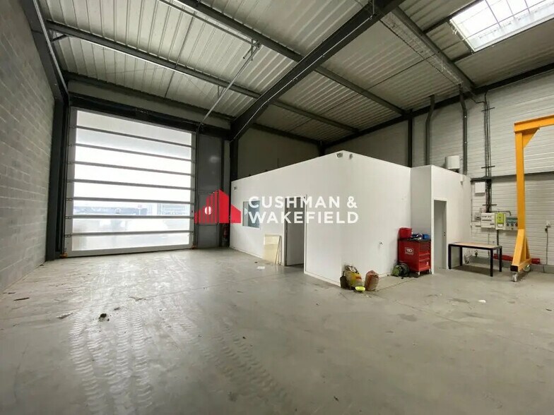 Bureau dans Escalquens à louer - Photo intérieure – Image 2 sur 5