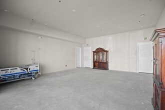 9400 Valley Blvd, Rosemead, CA à louer Photo intérieure– Image 1 sur 2