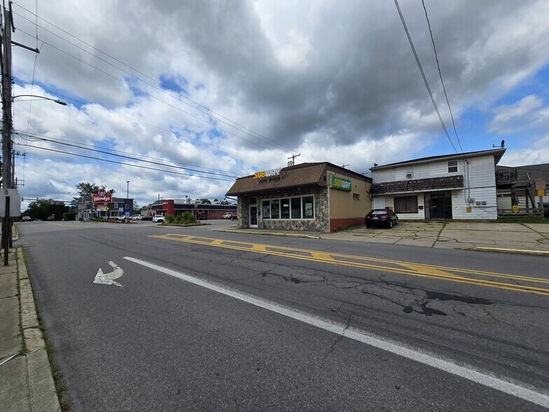 36 S 8th Ave, Clarion, PA à vendre - Photo de l’immeuble – Image 2 sur 8