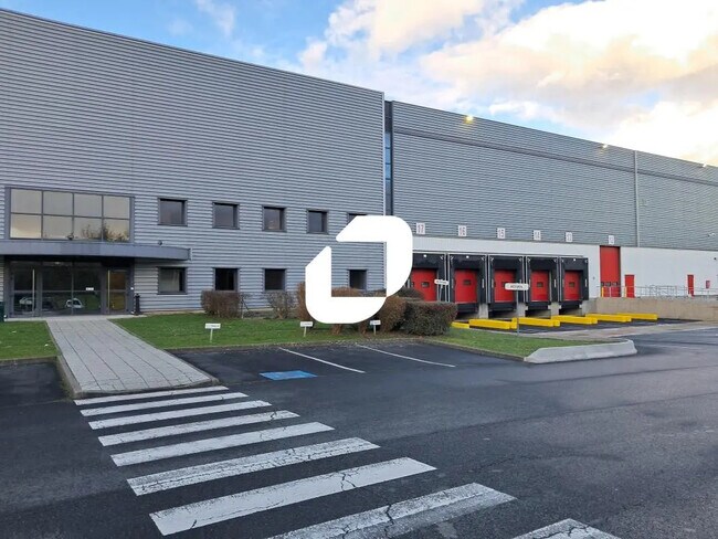 Plus de détails pour Bureau, Industriel/Logistique à louer