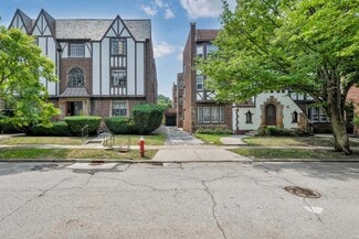 Plus de détails pour 1346 Kenilworth Ave, Lakewood, OH - Logement à vendre