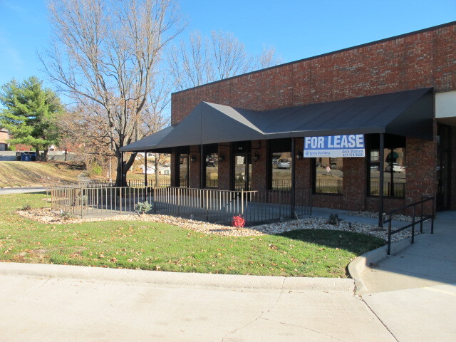 3510-3550 S National Ave, Springfield, MO à louer Photo de l’immeuble– Image 1 sur 10