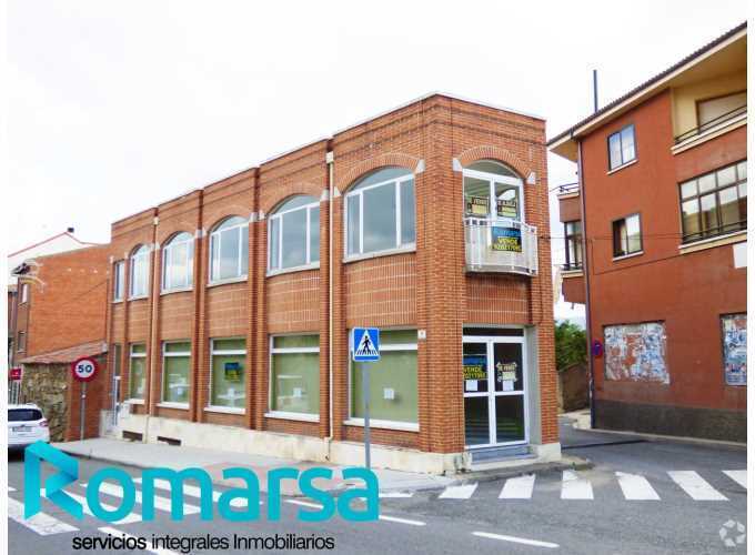 Calle el Chorrito, El Barraco, Ávila à vendre - Photo de l’immeuble – Image 2 sur 19