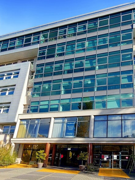 5 Avenue Carnot, Massy à louer - Photo de l’immeuble – Image 3 sur 18