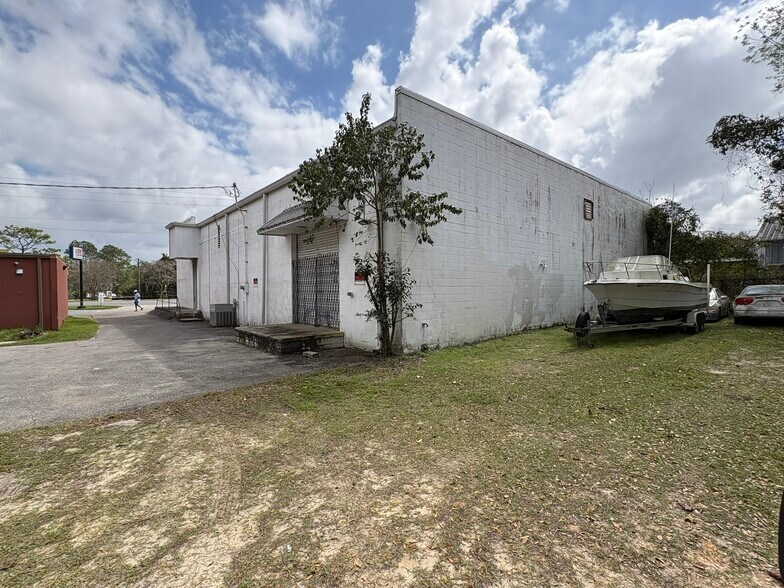 3610 Crawfordville Rd, Tallahassee, FL à vendre - Photo de l’immeuble – Image 2 sur 5