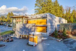 Plus de détails pour 2580 Capilano Rd, North Vancouver, BC - Local commercial à louer