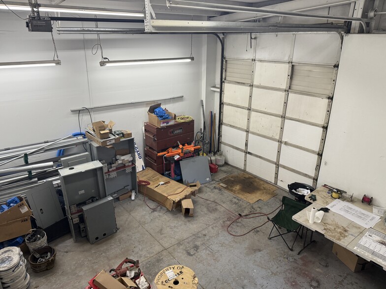 224 W Plymouth Ave, South Salt Lake, UT à louer - Photo de l’immeuble – Image 3 sur 9